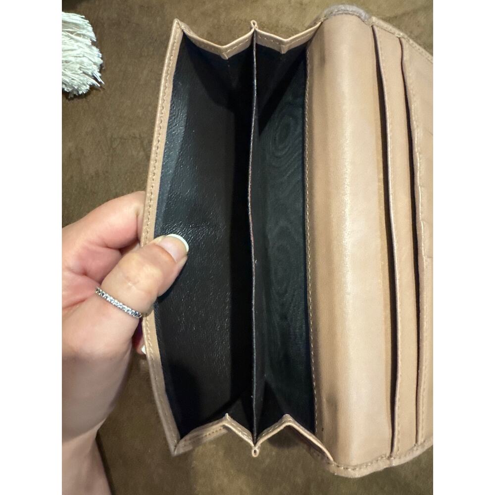 Gucci Diamanté Canvas Heart Wallet - Picture 10 of 11